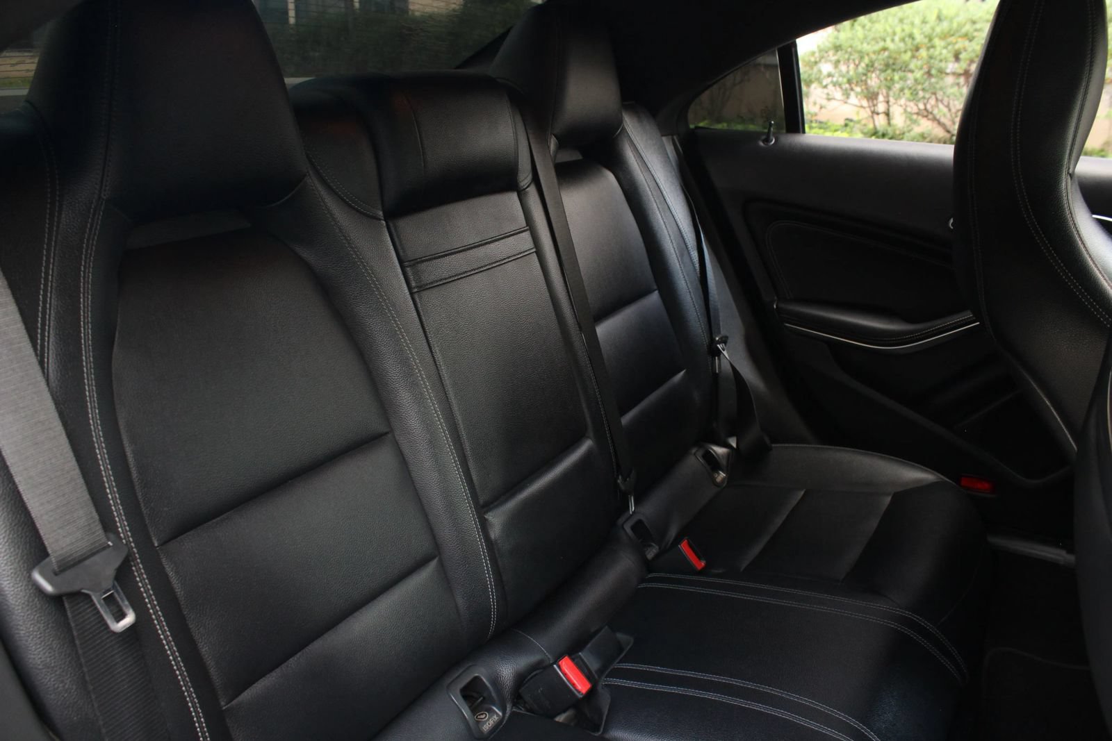 Used 2016 Mercedes-Benz CLA 250 image 21