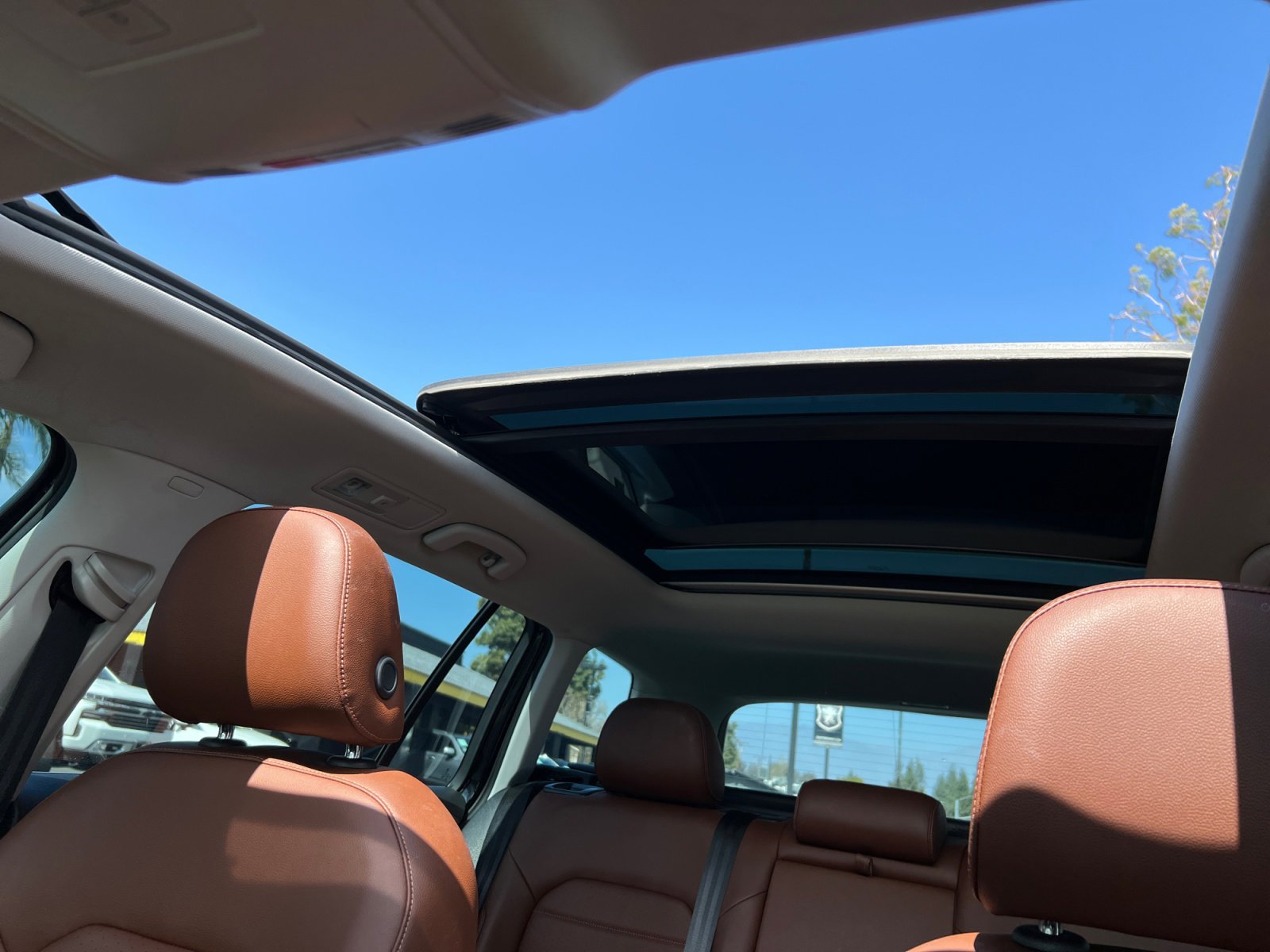 Used 2017 Volkswagen Golf Alltrack SEL image 25