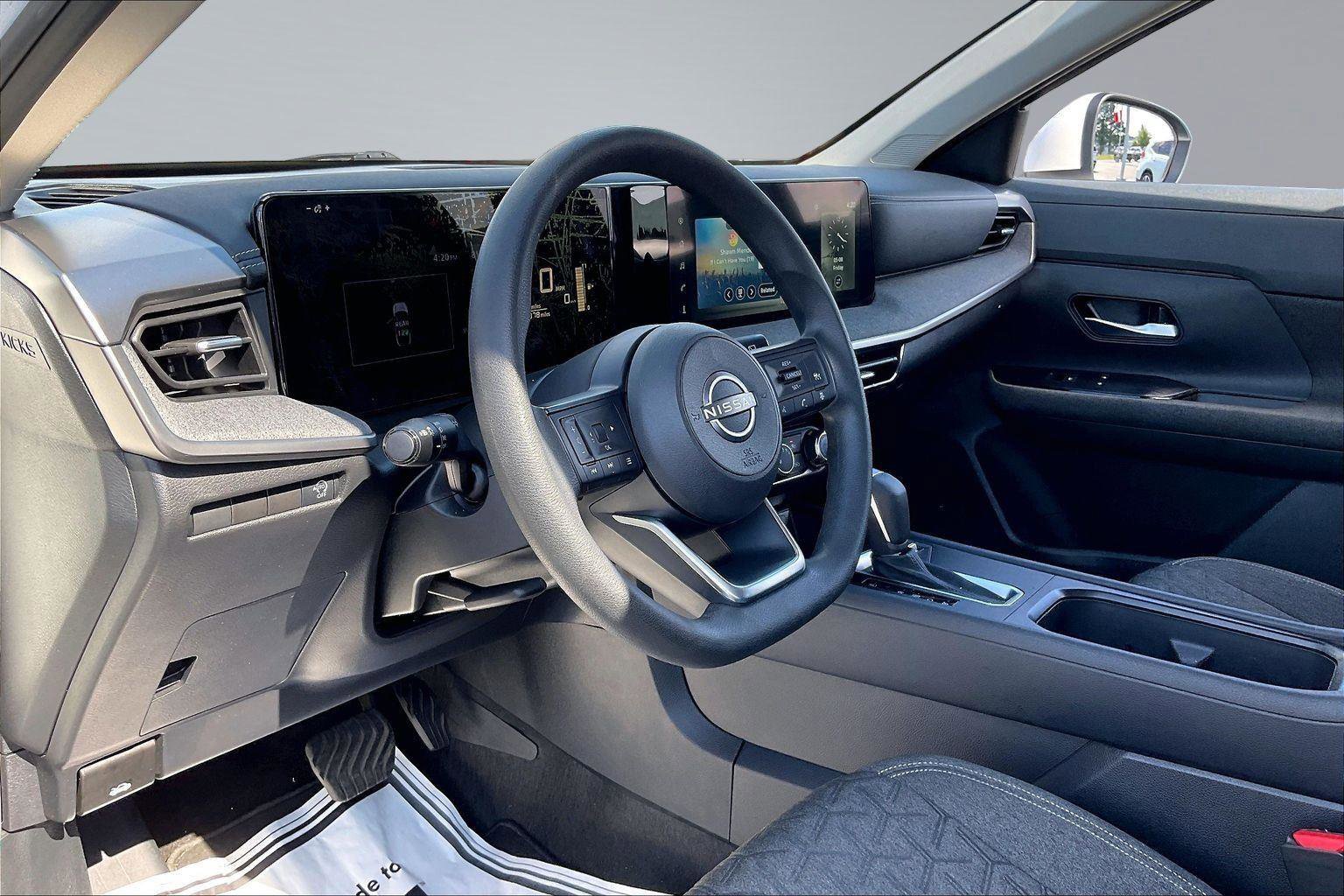 Certified 2025 Nissan Kicks SV FWD image 15