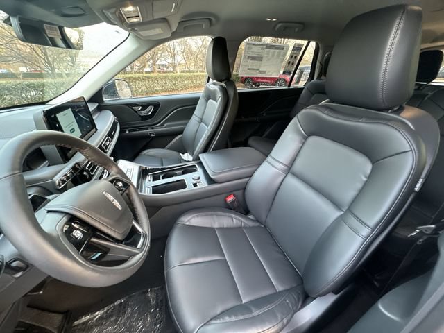 New 2026 Lincoln Aviator AWD image 11