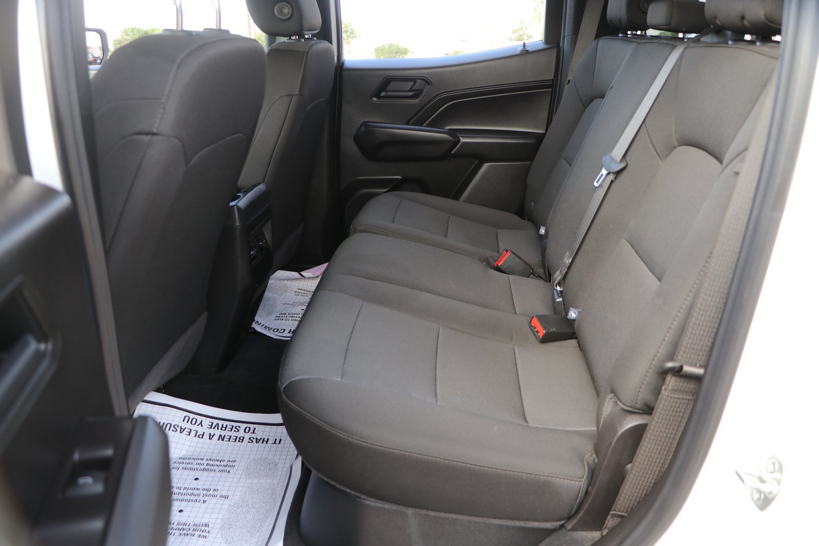 Used 2025 Chevrolet Colorado W/T w/ Advanced Trailering Package RWD image 29