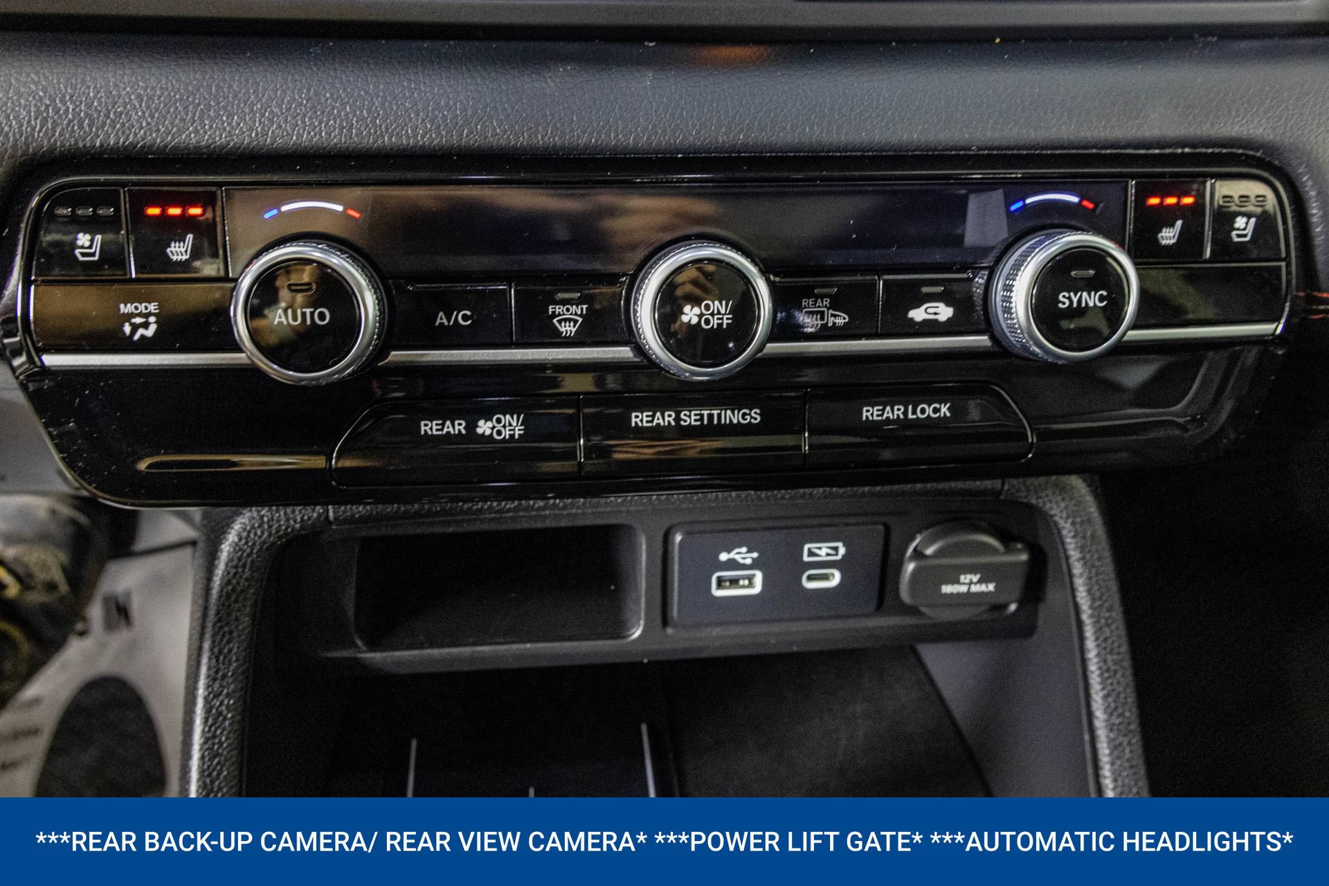 Used 2025 Honda Pilot Black Edition image 12