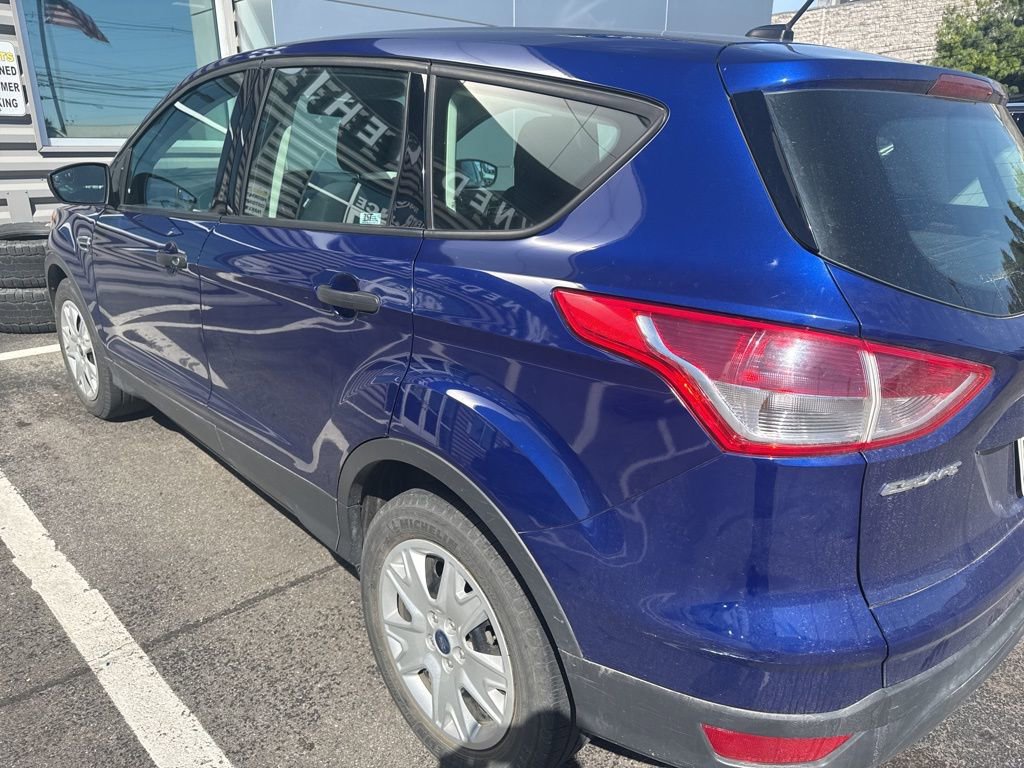 Used 2014 Ford Escape S FWD image 7