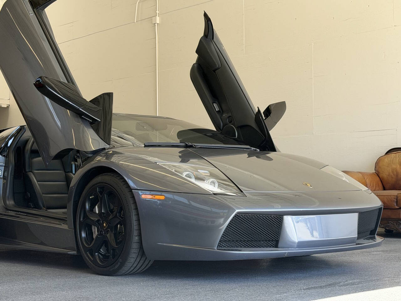Used 2006 Lamborghini Murcielago Roadster AWD/4WD image 10