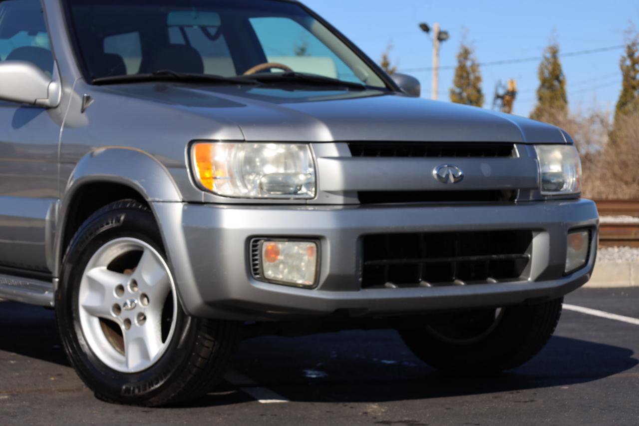 Used 2001 INFINITI QX4 4WD image 3