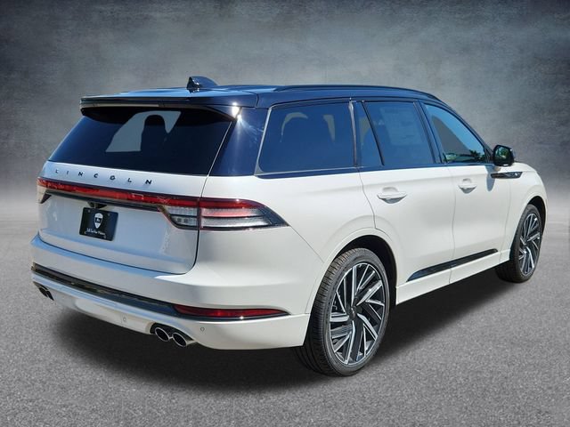 New 2025 Lincoln Aviator Black Label w/ Black Label Special Edition AWD/4WD image 7