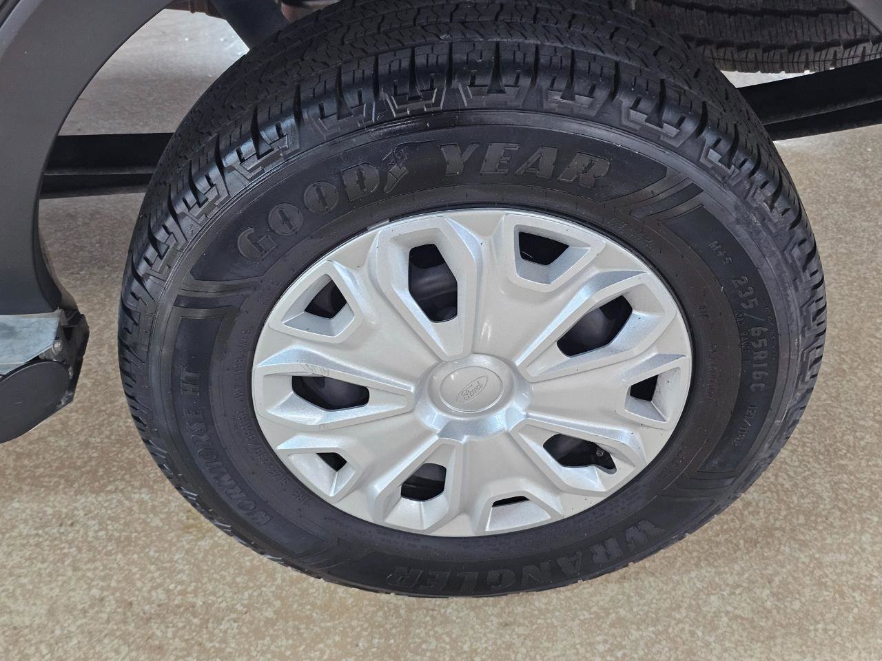 Used 2022 Ford Transit 250 Low Roof w/ Exterior Upgrade Package RWD image 39