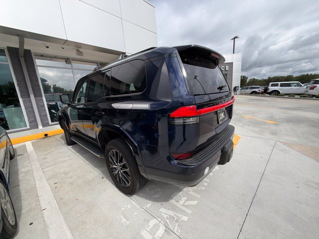 Used 2025 Lexus GX 550 w/ Accessory Package (2T) AWD/4WD image 28