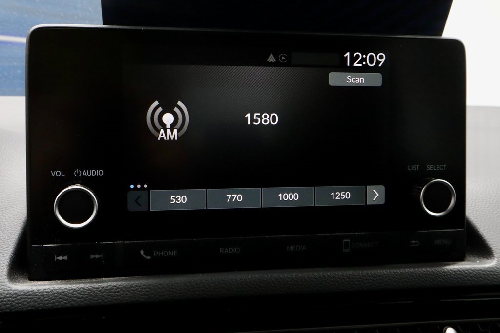 Used 2025 Honda Civic LX image 3