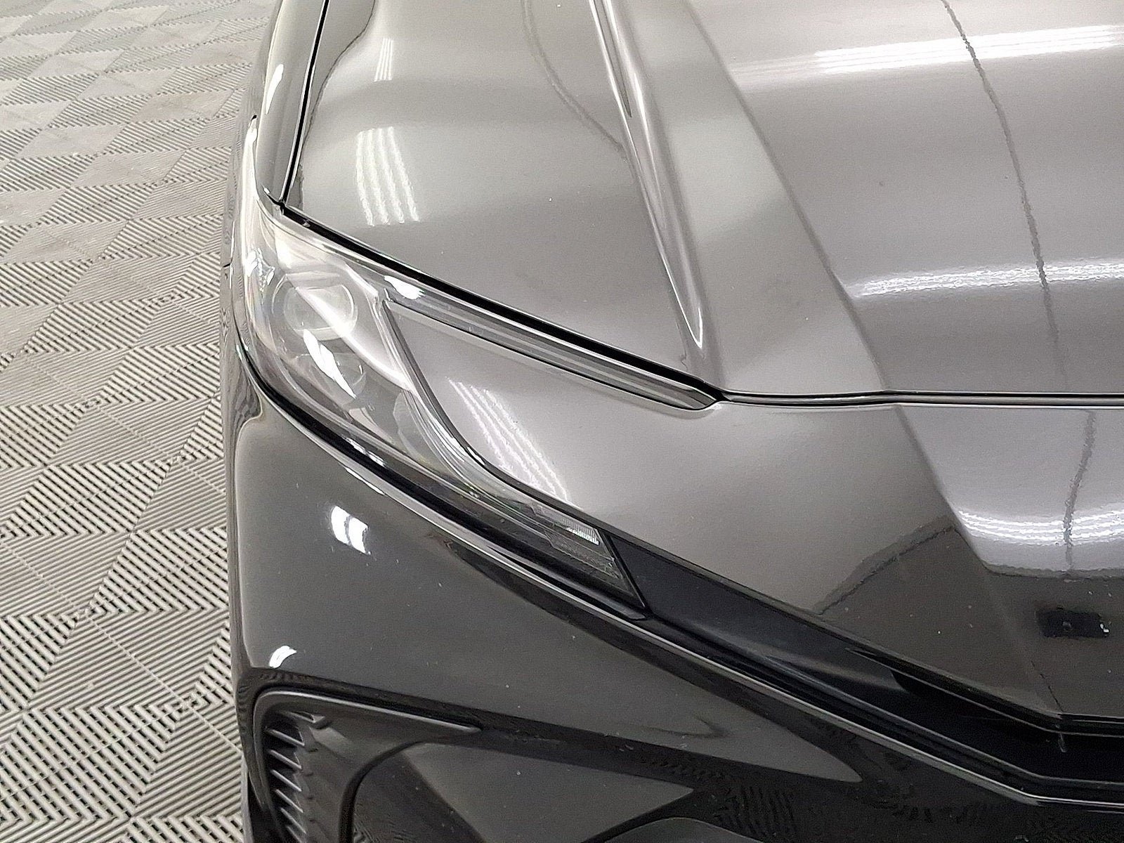 Certified 2025 Toyota Camry SE FWD image 19