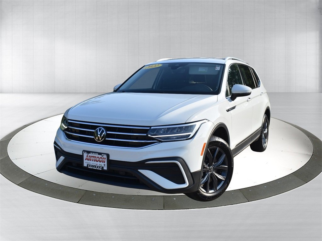 Used 2022 Volkswagen Tiguan SE
