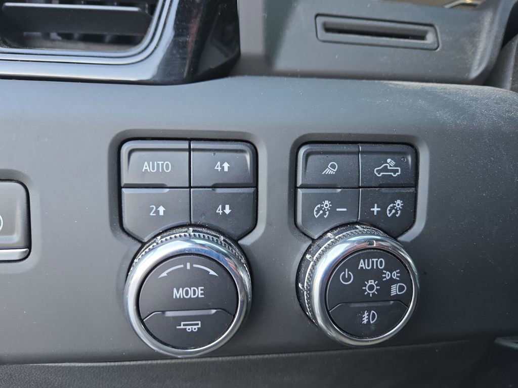 Used 2023 GMC Sierra 1500 AT4 w/ AT4 Premium Package image 19