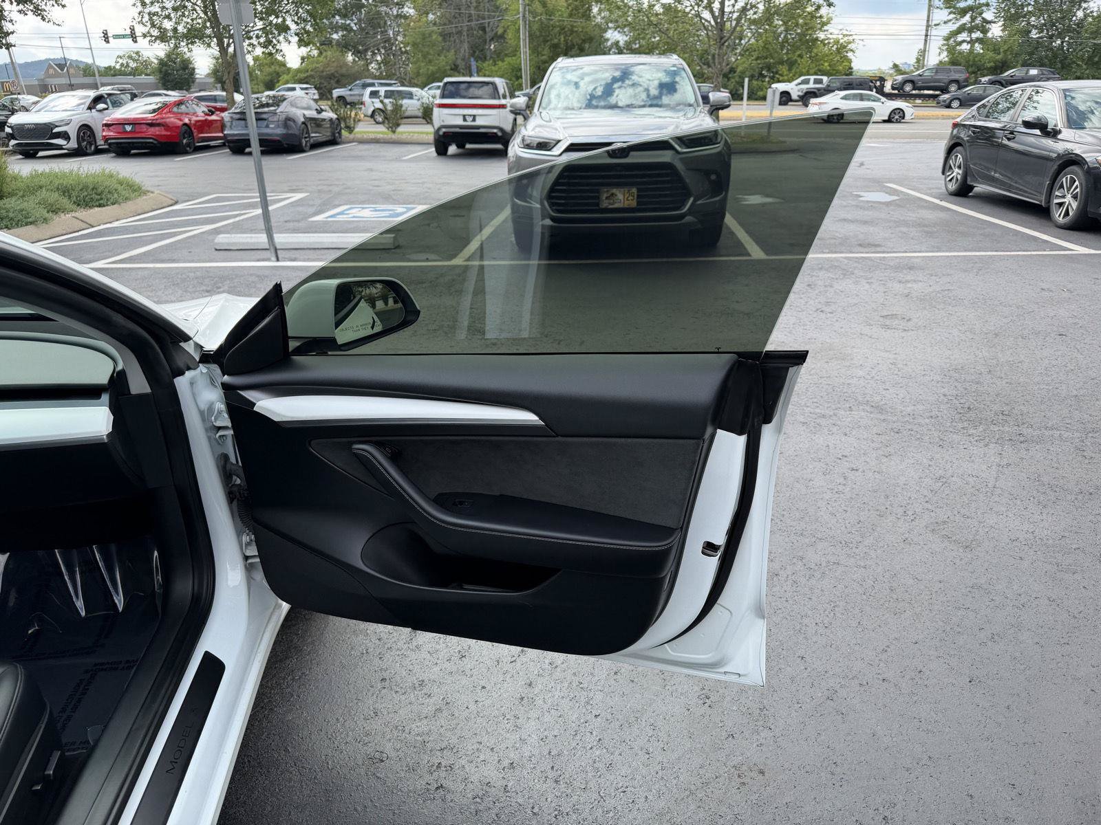 Used 2023 Tesla Model 3 Standard Range RWD image 22