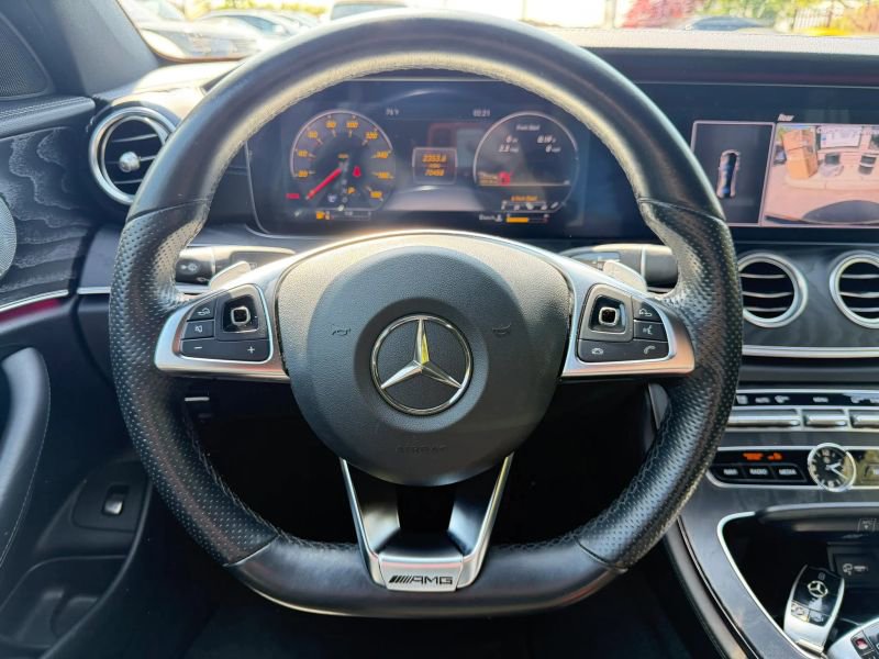 Used 2018 Mercedes-Benz E 43 AMG 4MATIC Sedan image 20