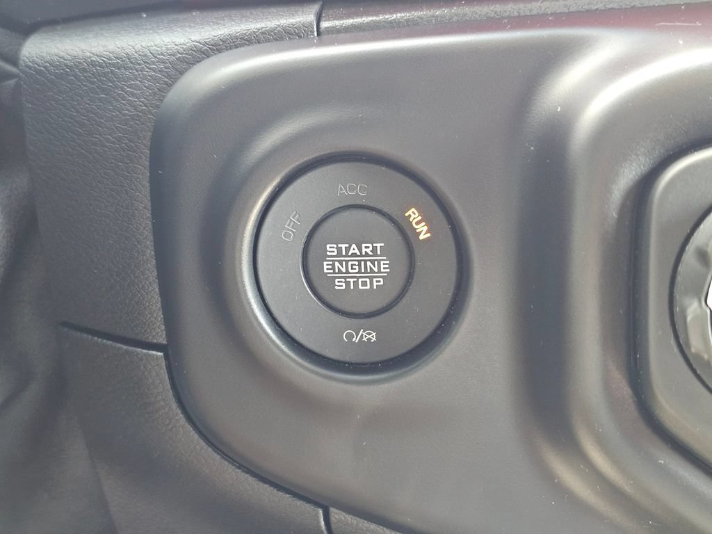Used 2021 Jeep Wrangler Rubicon AWD/4WD image 28