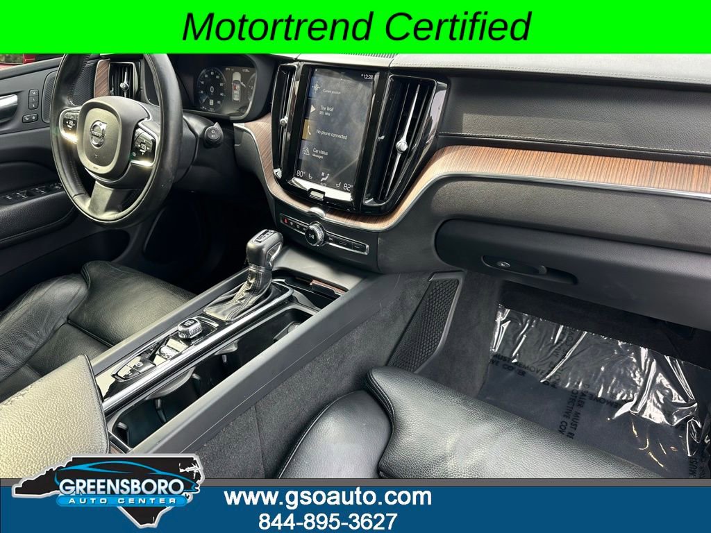 Used 2019 Volvo XC60 T5 Inscription image 18