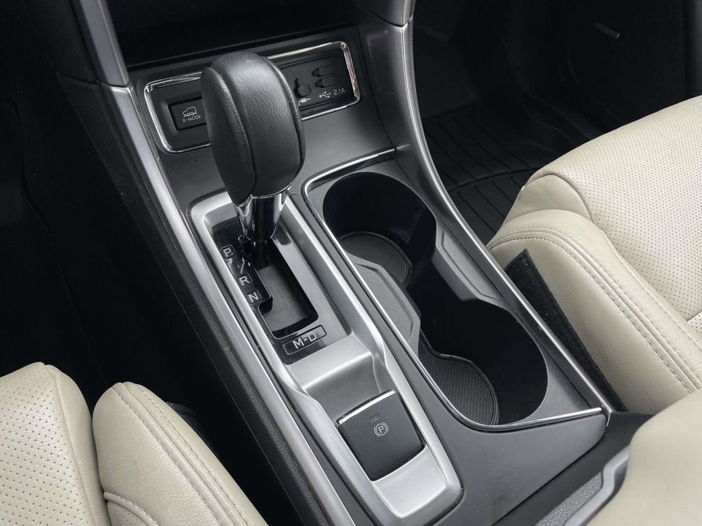 Used 2019 Subaru Ascent Limited image 24