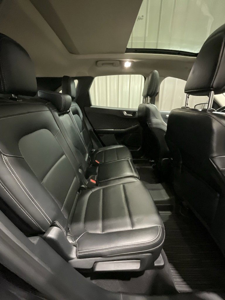 Used 2020 Ford Escape SEL image 12