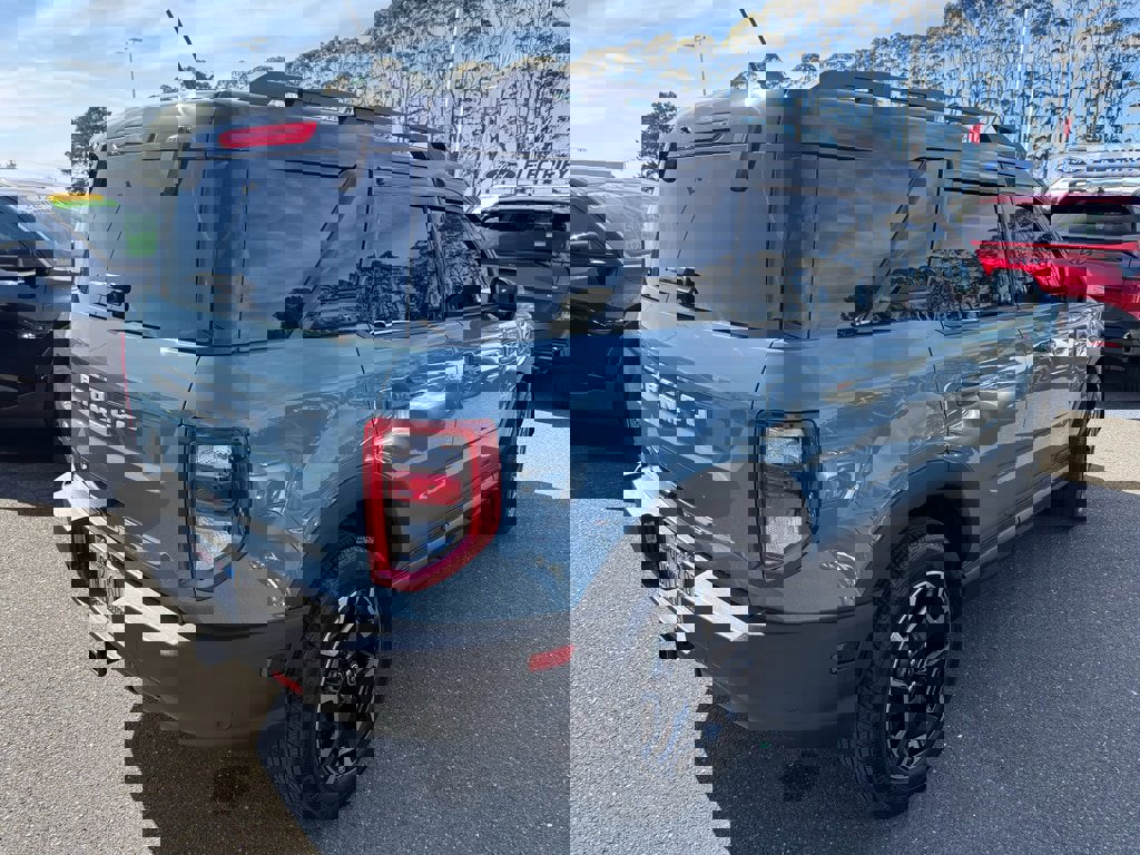 Used 2022 Ford Bronco Sport Outer Banks w/ Tech Package AWD/4WD image 4