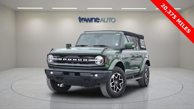 Used 2023 Ford Bronco Outer Banks AWD/4WD image 10