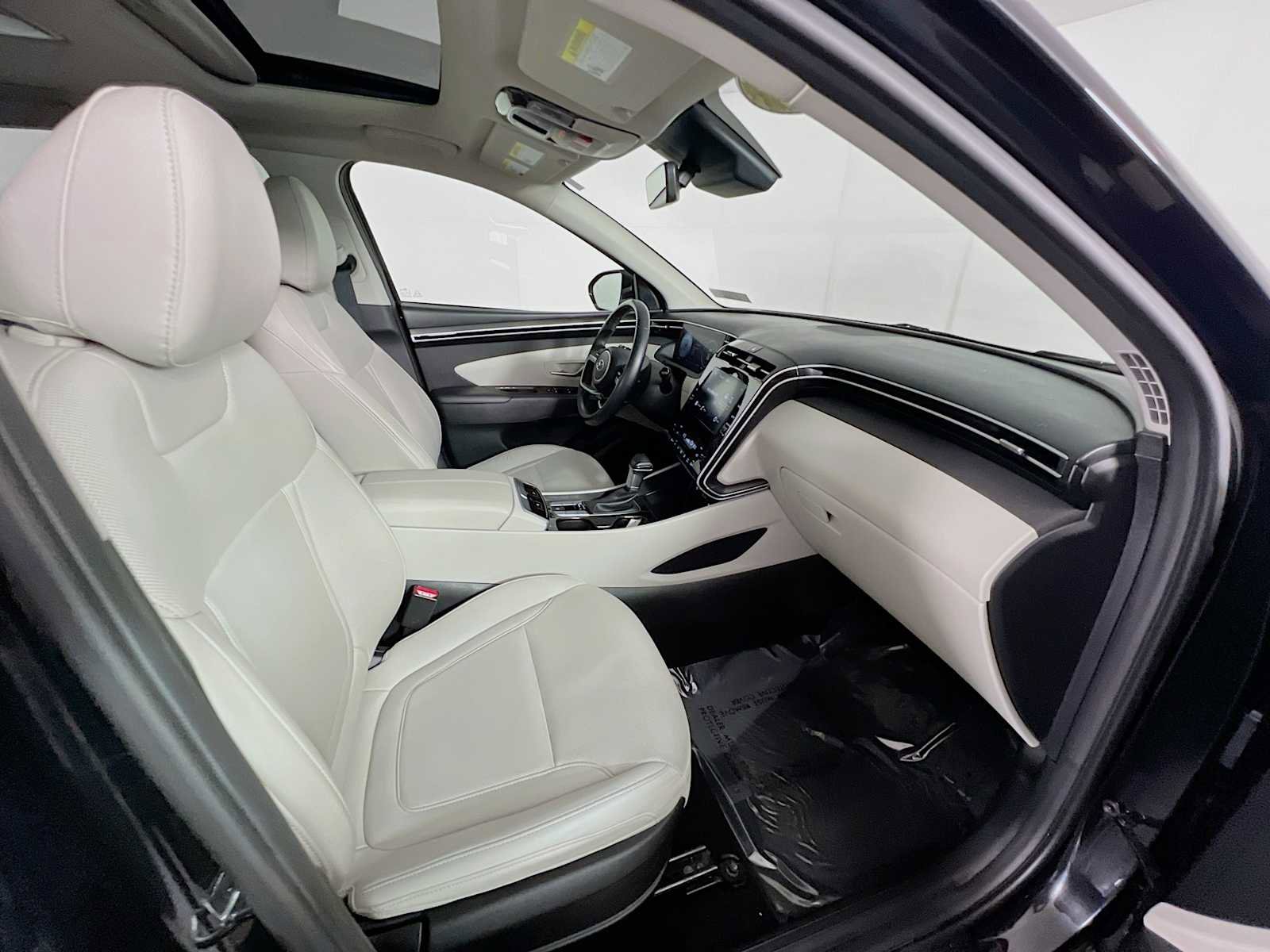 Used 2023 Hyundai Tucson SEL w/ Convenience Package image 28