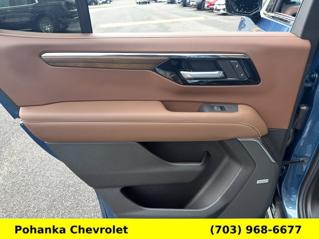 New 2026 Chevrolet Tahoe High Country AWD/4WD image 24