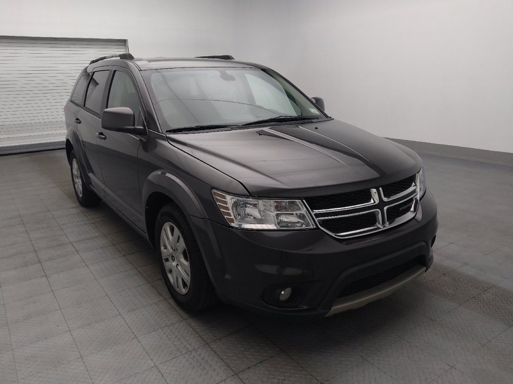 Used 2019 Dodge Journey SE FWD image 14