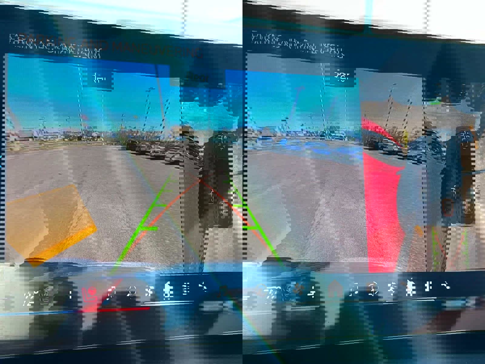 Used 2025 BMW 430i xDrive Coupe w/ Premium Package image 28