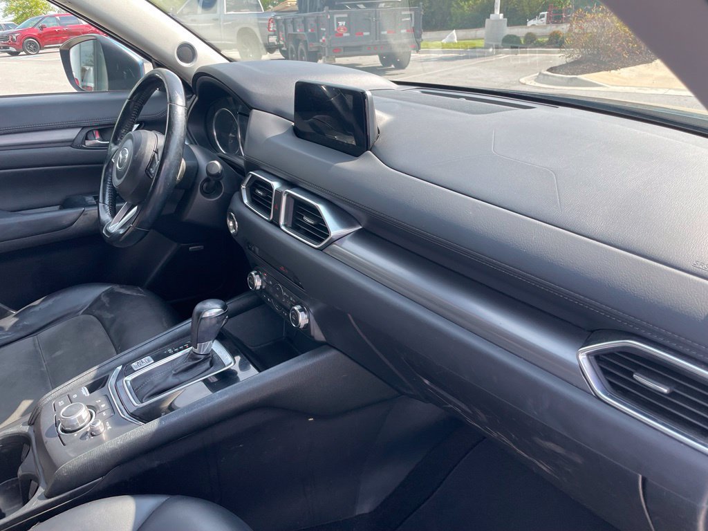 Used 2017 MAZDA CX-5 Touring w/ Preferred Equipment Package AWD/4WD image 24