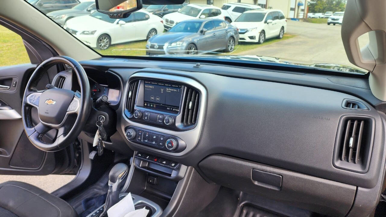 Used 2022 Chevrolet Colorado LT w/ Fleet Safety Package RWD image 26