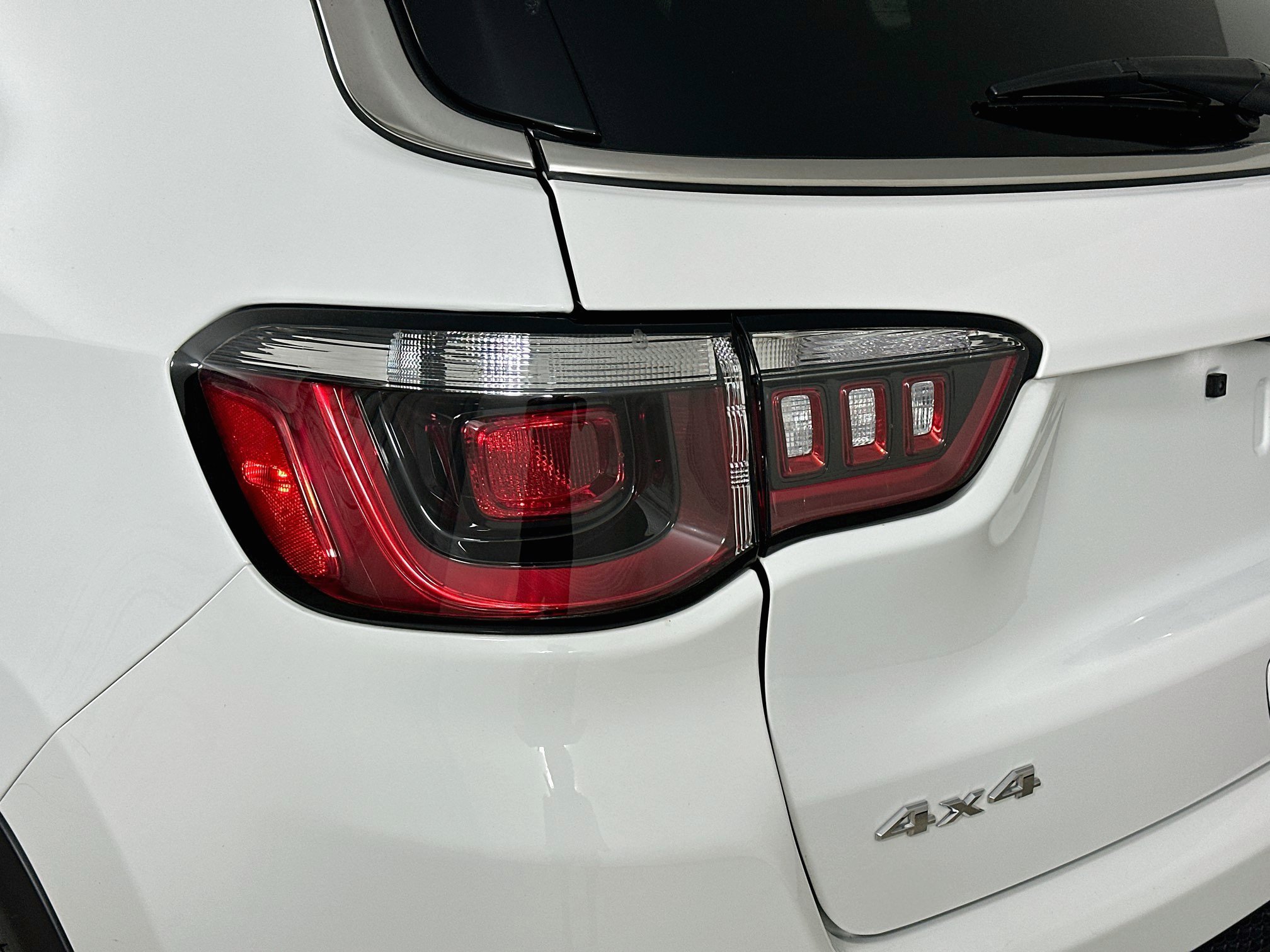 Certified 2025 Jeep Compass Sport AWD/4WD image 35