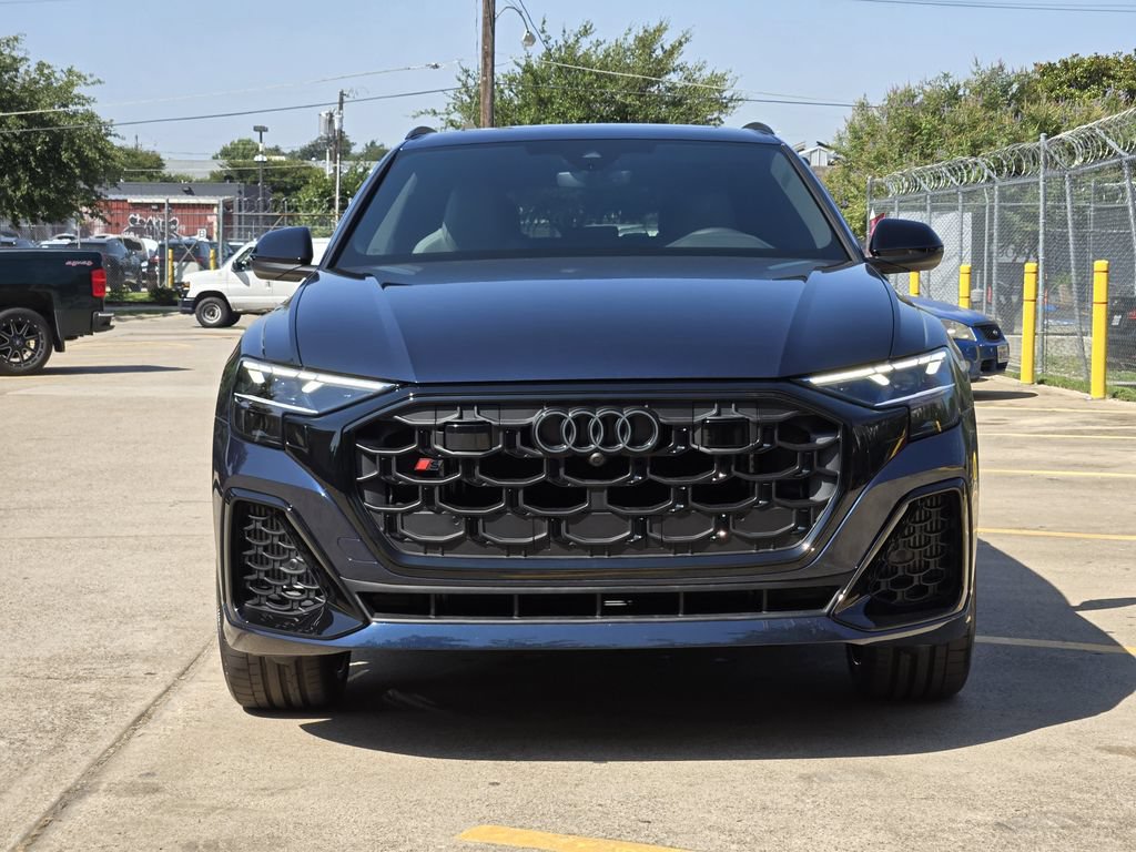 New 2026 Audi SQ8 Premium Plus AWD/4WD image 4