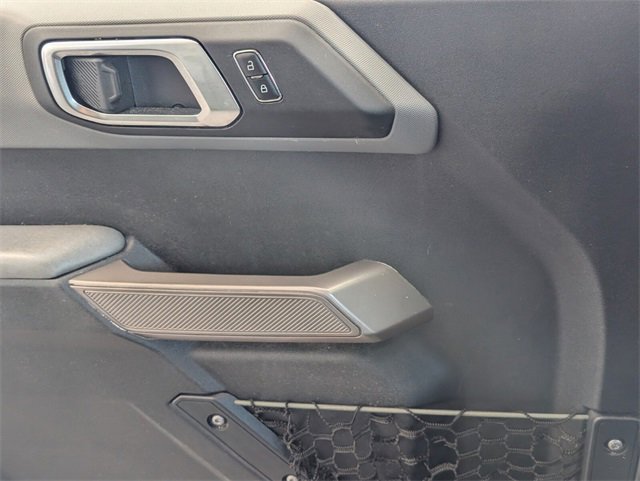 Used 2023 Ford Bronco Everglades image 22