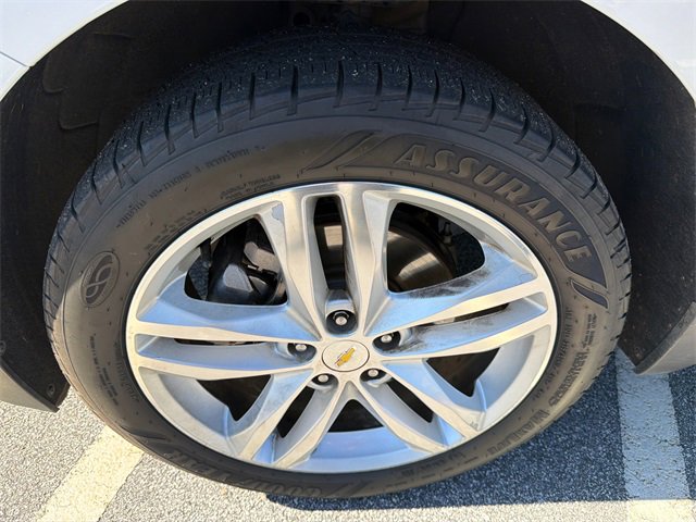 Used 2019 Chevrolet Equinox Premier image 11