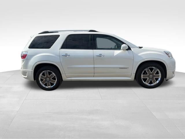 Used 2011 GMC Acadia Denali image 14