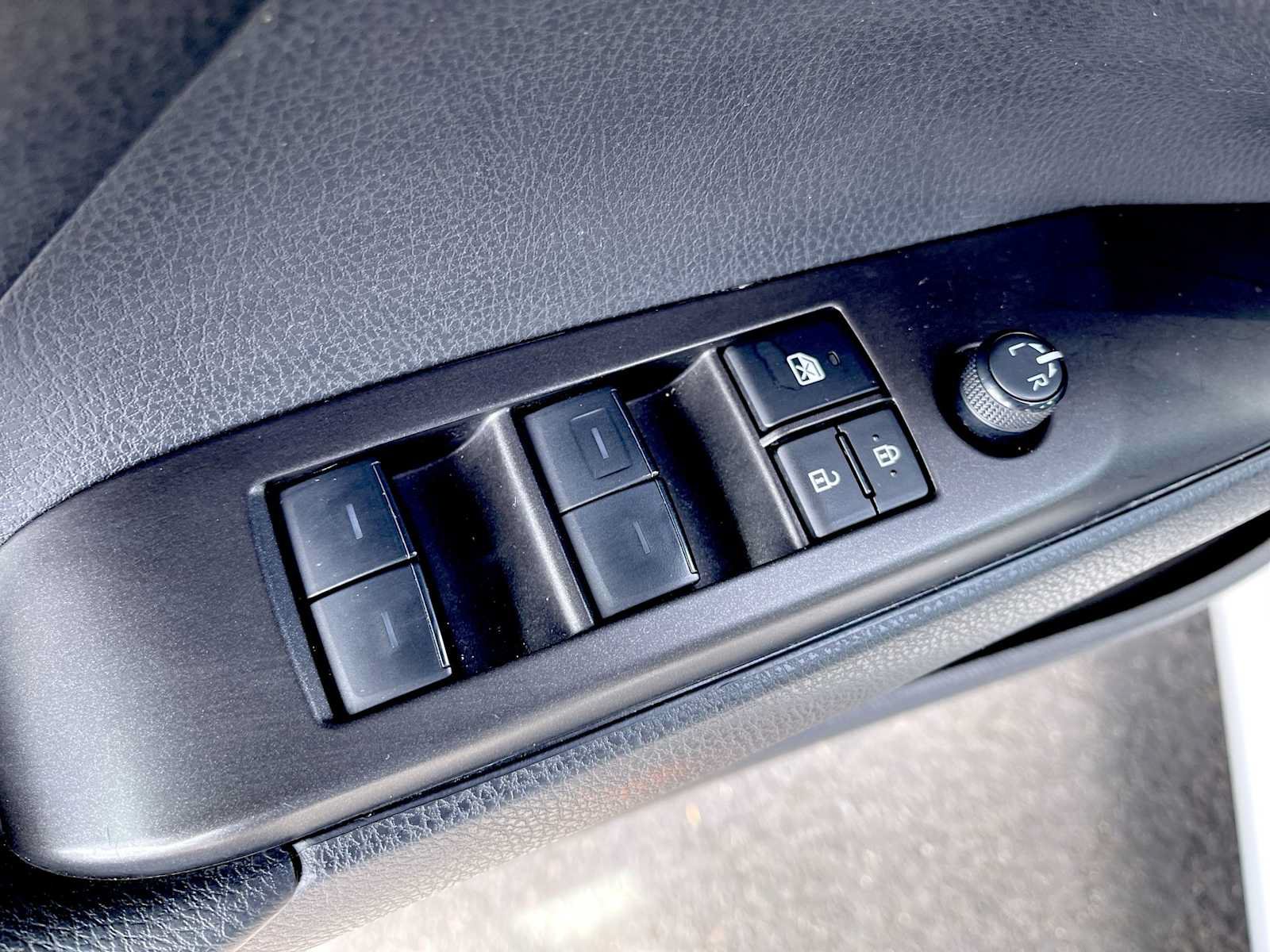 Used 2024 Toyota Camry LE FWD image 29