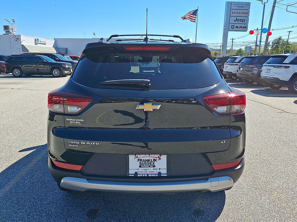 Used 2024 Chevrolet TrailBlazer LT AWD/4WD image 22