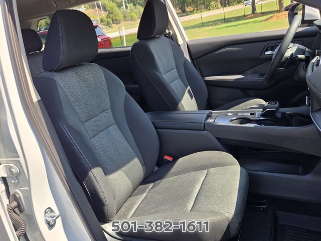 Certified 2026 Nissan Rogue SV FWD image 18
