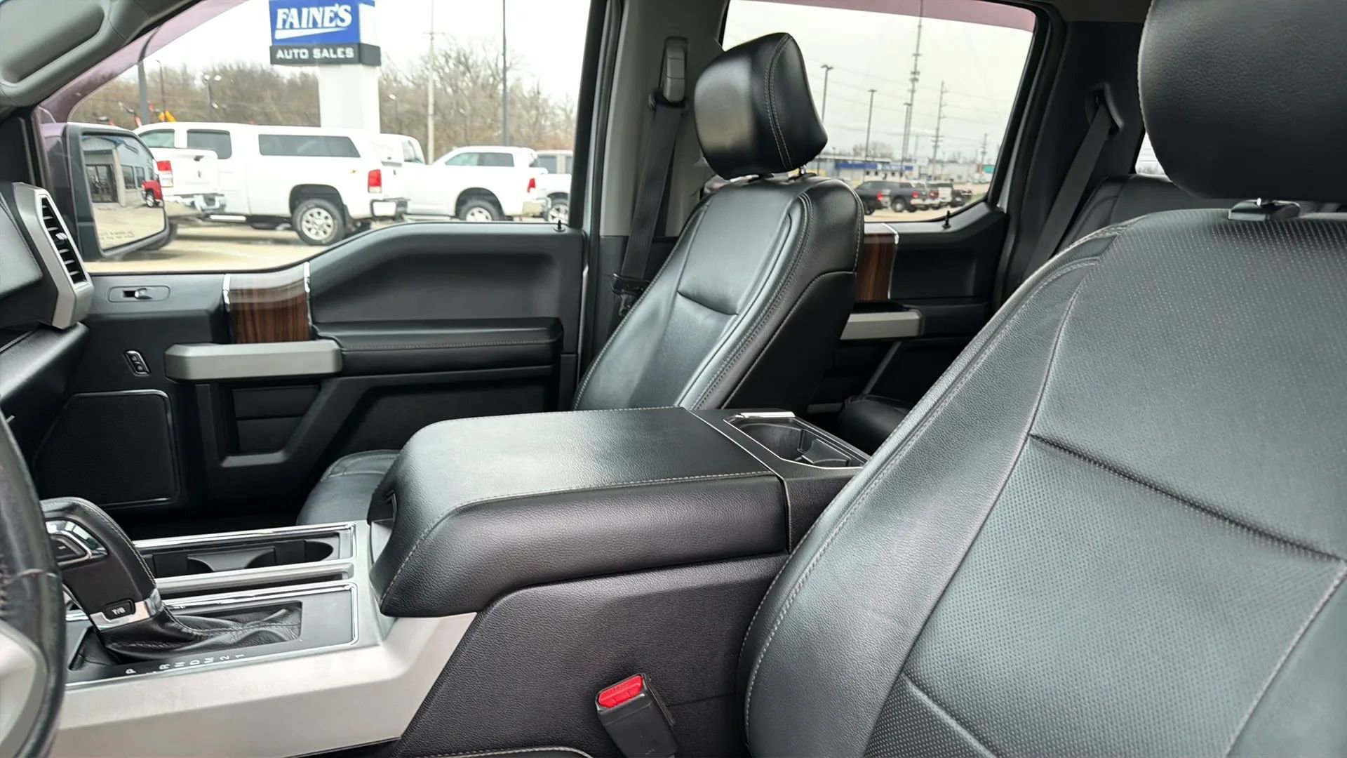 Used 2017 Ford F150 Lariat w/ Equipment Group 502A Luxury image 96