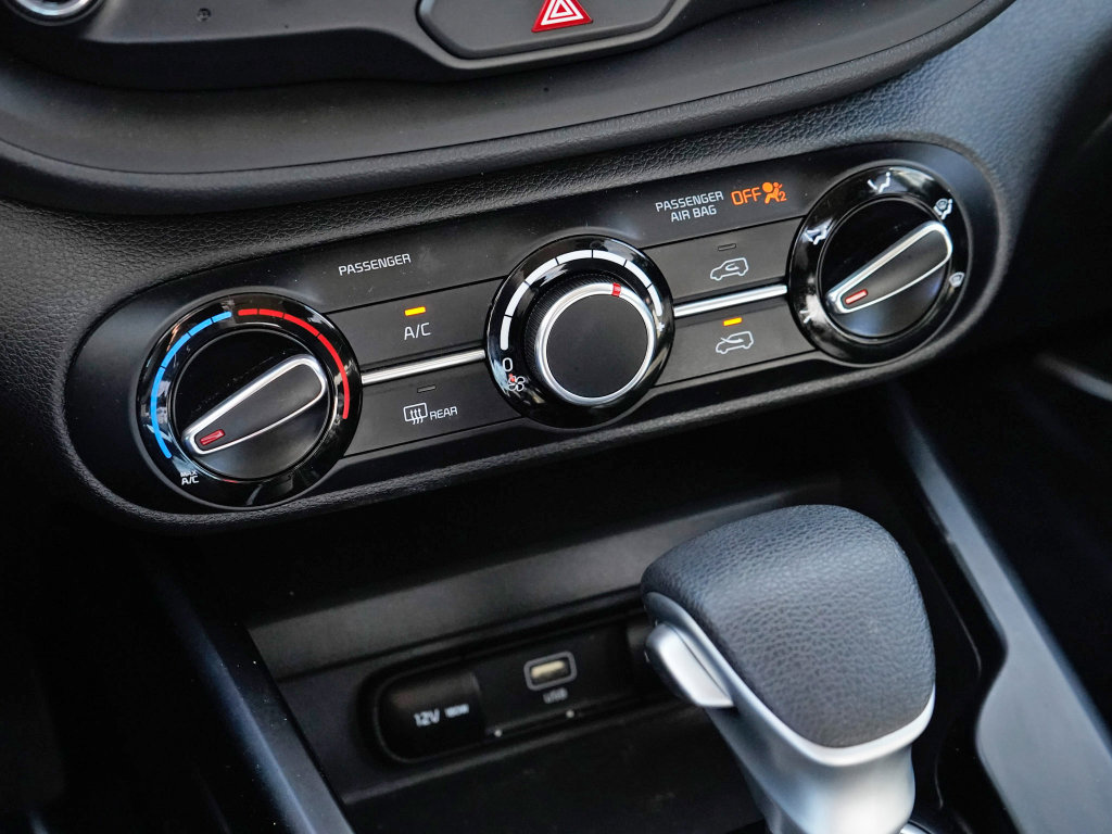 Used 2024 Kia Soul LX w/ Option Group 015 image 21