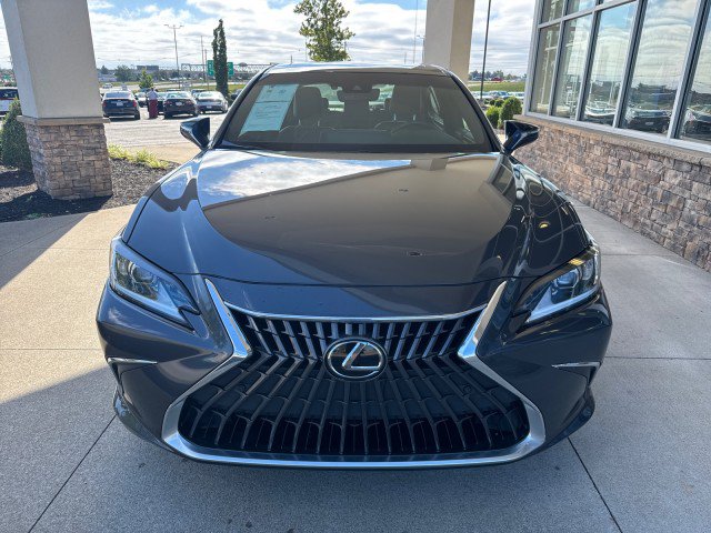 Used 2023 Lexus ES 250 w/ Premium Package AWD/4WD image 3
