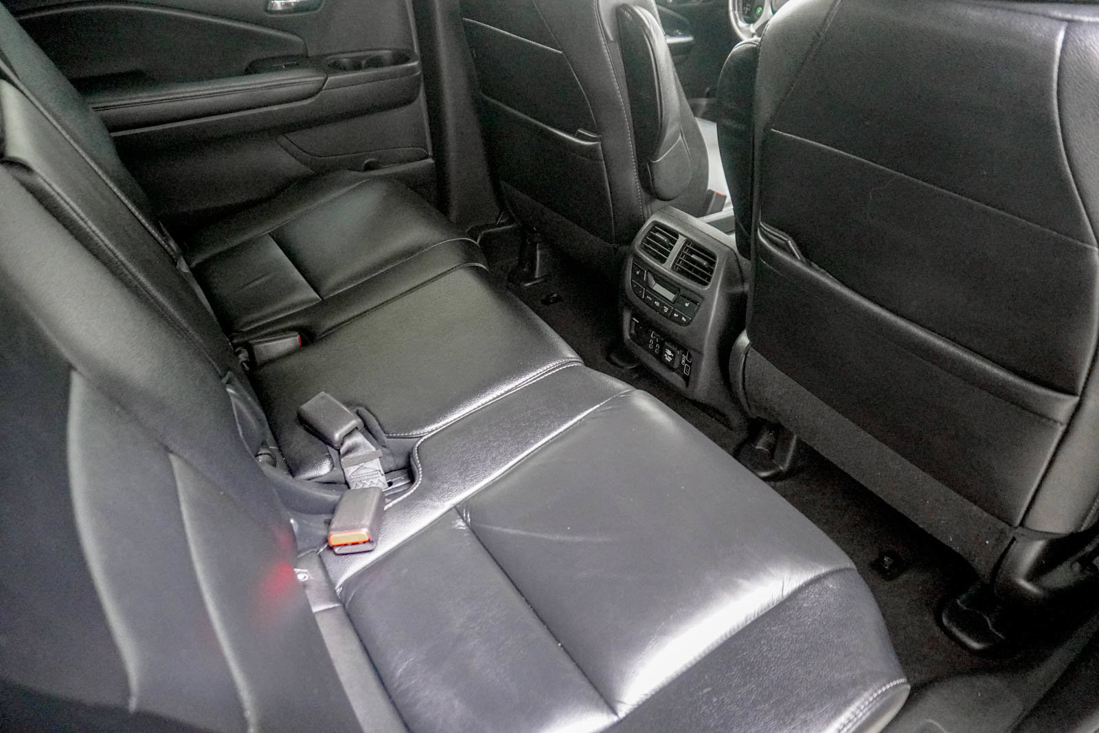 Used 2019 Honda Pilot Touring image 35
