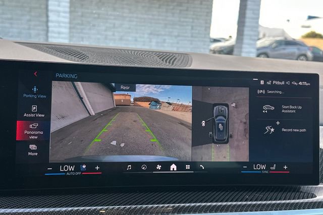 Used 2026 BMW X5 M60i image 23