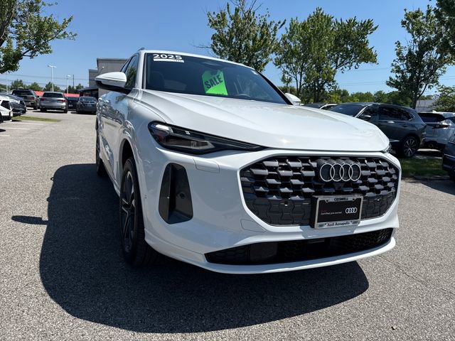 Certified 2025 Audi Q5 Premium Plus w/ Premium Plus AWD/4WD image 8