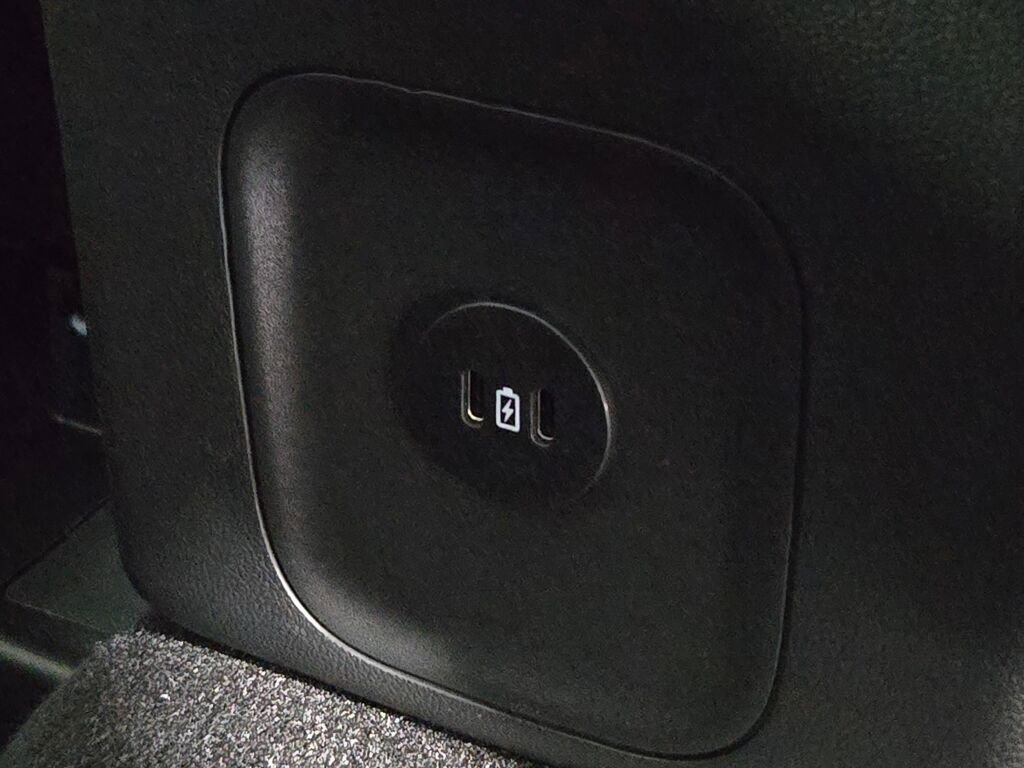 New 2025 Ford Escape SE image 13