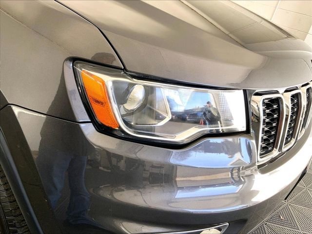 Used 2020 Jeep Grand Cherokee Limited image 28