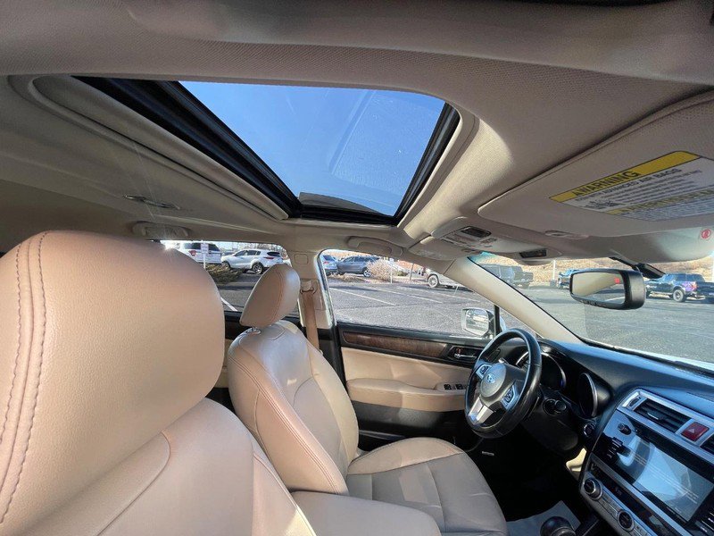 Used 2016 Subaru Outback 2.5i Limited image 12