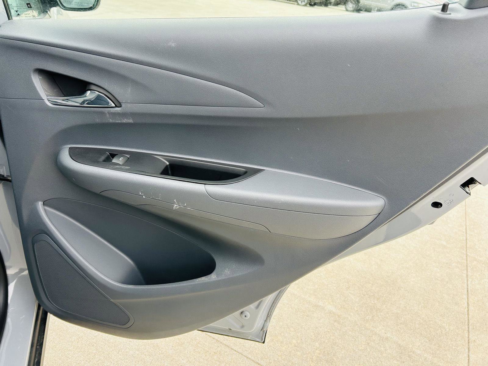 Used 2019 Chevrolet Bolt LT image 26