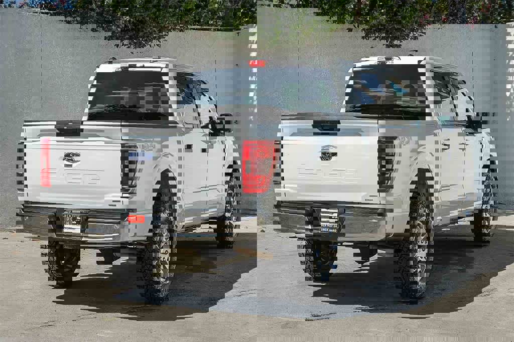 Used 2023 Ford F150 XLT image 4