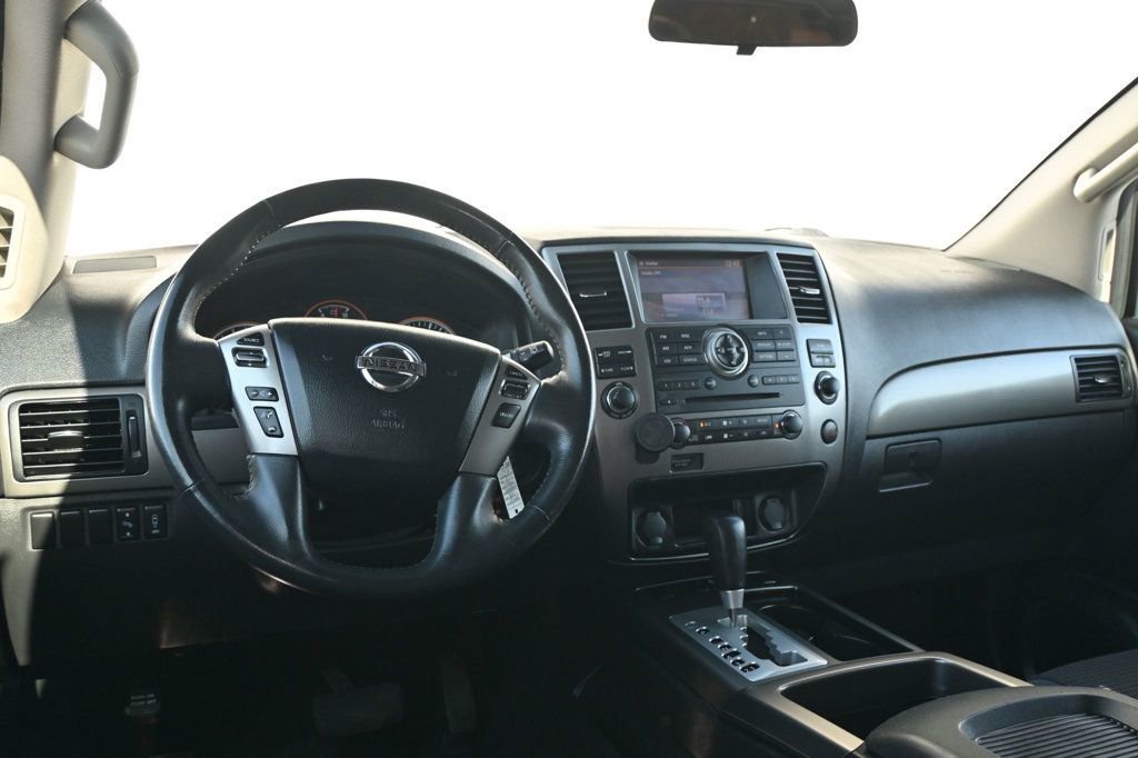 Used 2015 Nissan Armada SV image 8